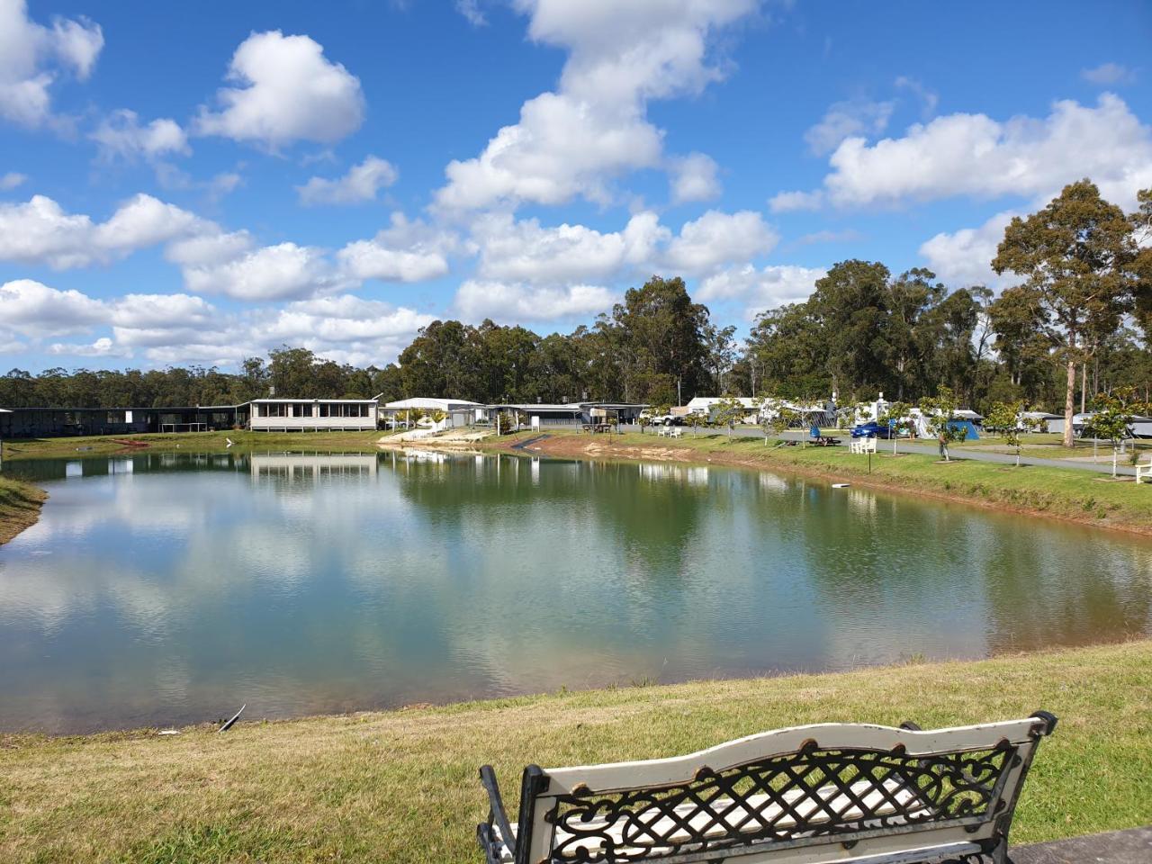 Australian Motor Home Tourist Park Twelve Mile Creek Karuah 外观 照片